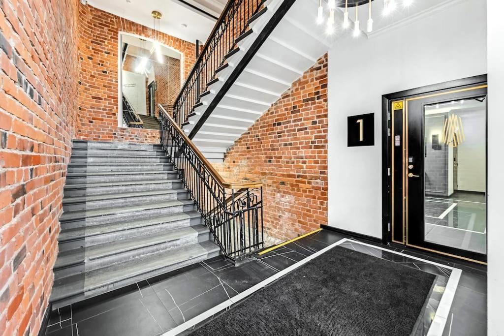 Urban-Glam City Centre Studio With A Gym And Terrace Tallinn Dış mekan fotoğraf